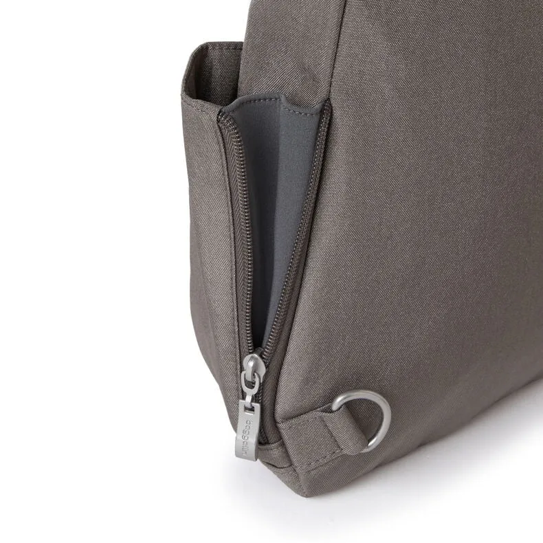 Baggallini Classic Medium Sling