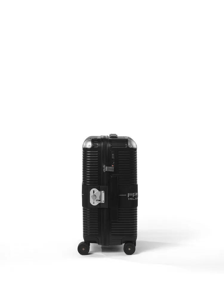 FPM Milano Bank Zip Deluxe Trunk On Wheels, Carry On Trunk