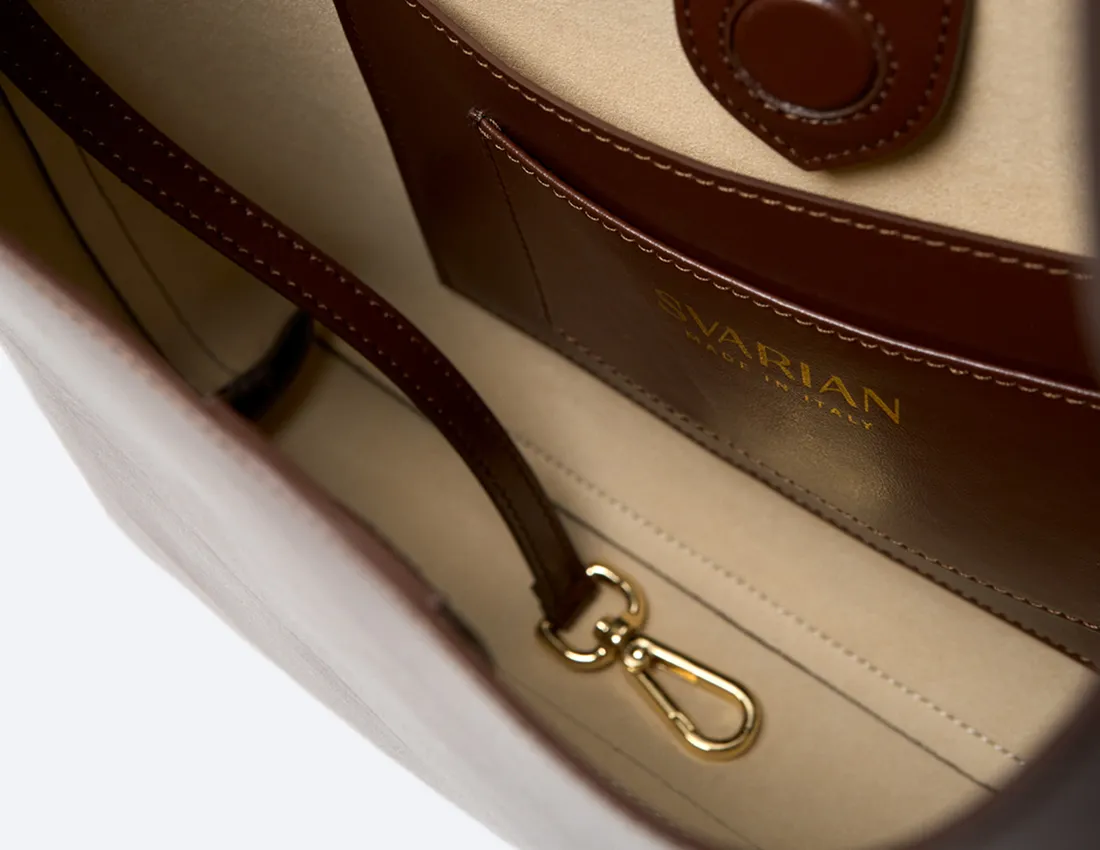 Frida Vegan Italian Grape Leather Shoulder Bag | Cocoa