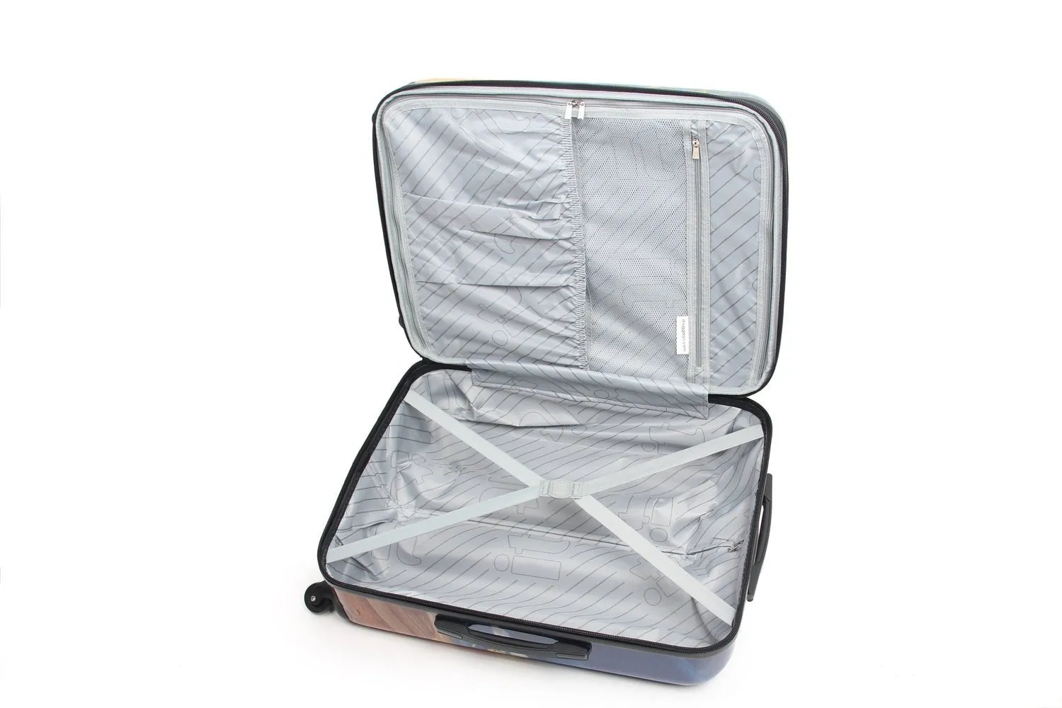 IT Luggage Augusta 20" 4-Wheel Carry-On Luggage