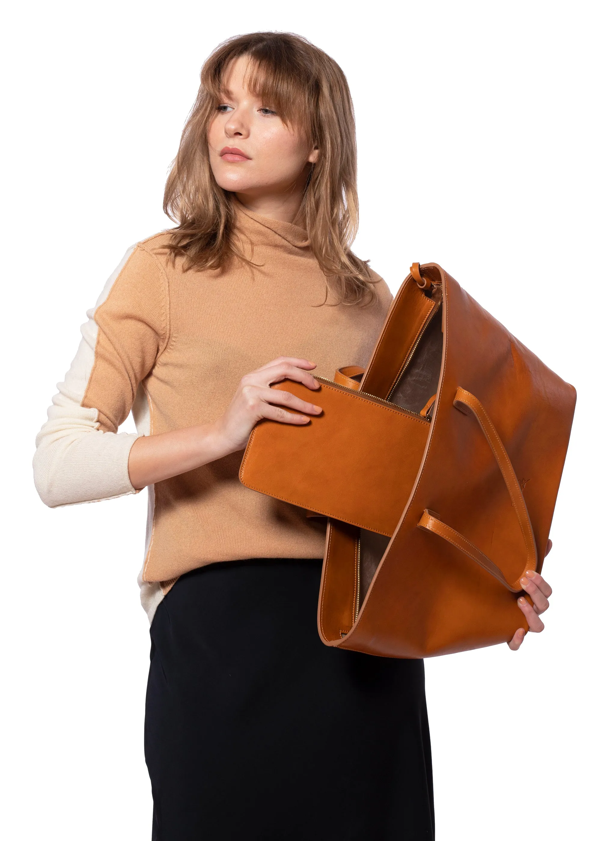 Manila All Purpose Large Carryall Leather Tote Bag in Camel Brown - WAITLIST
