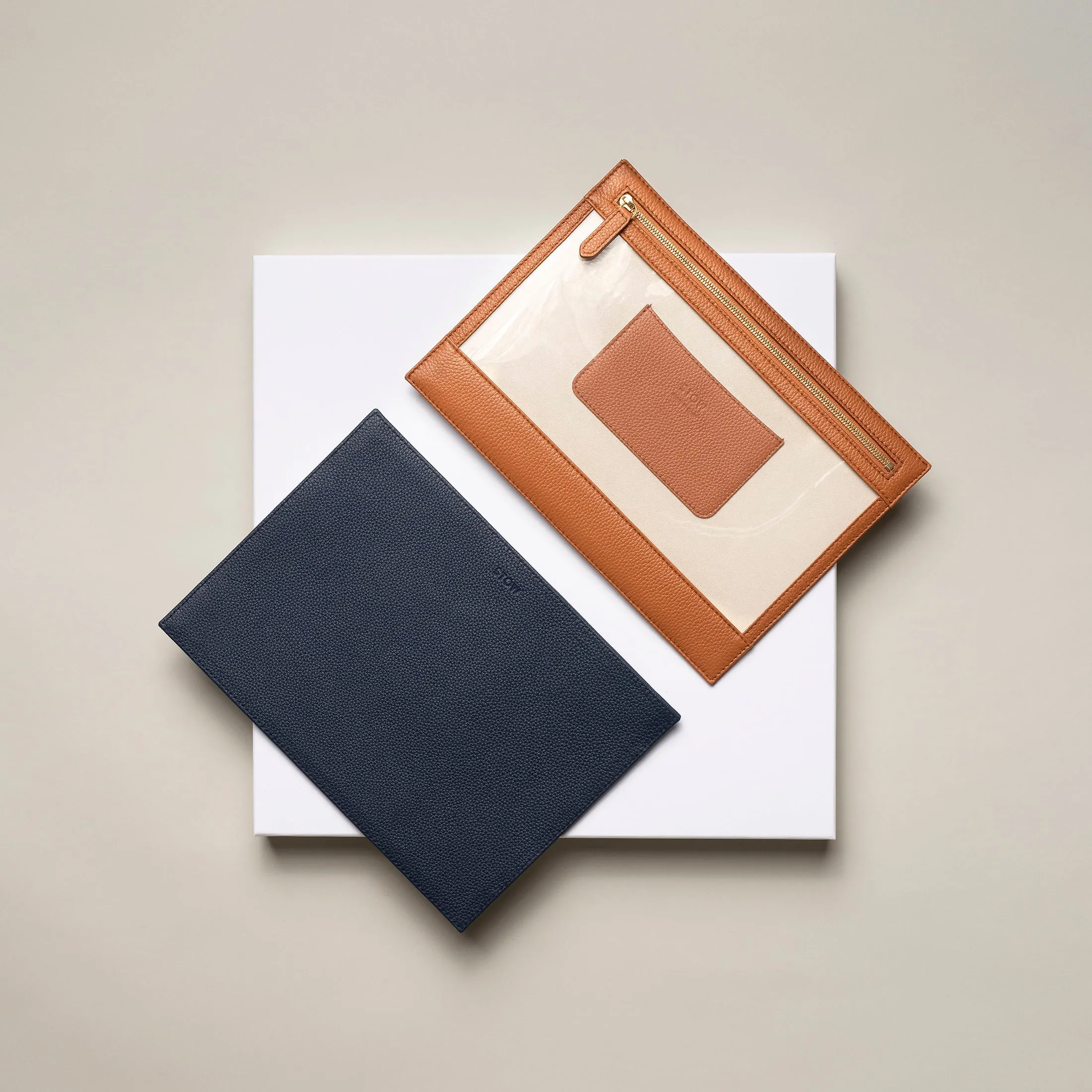 Seeview Pouch