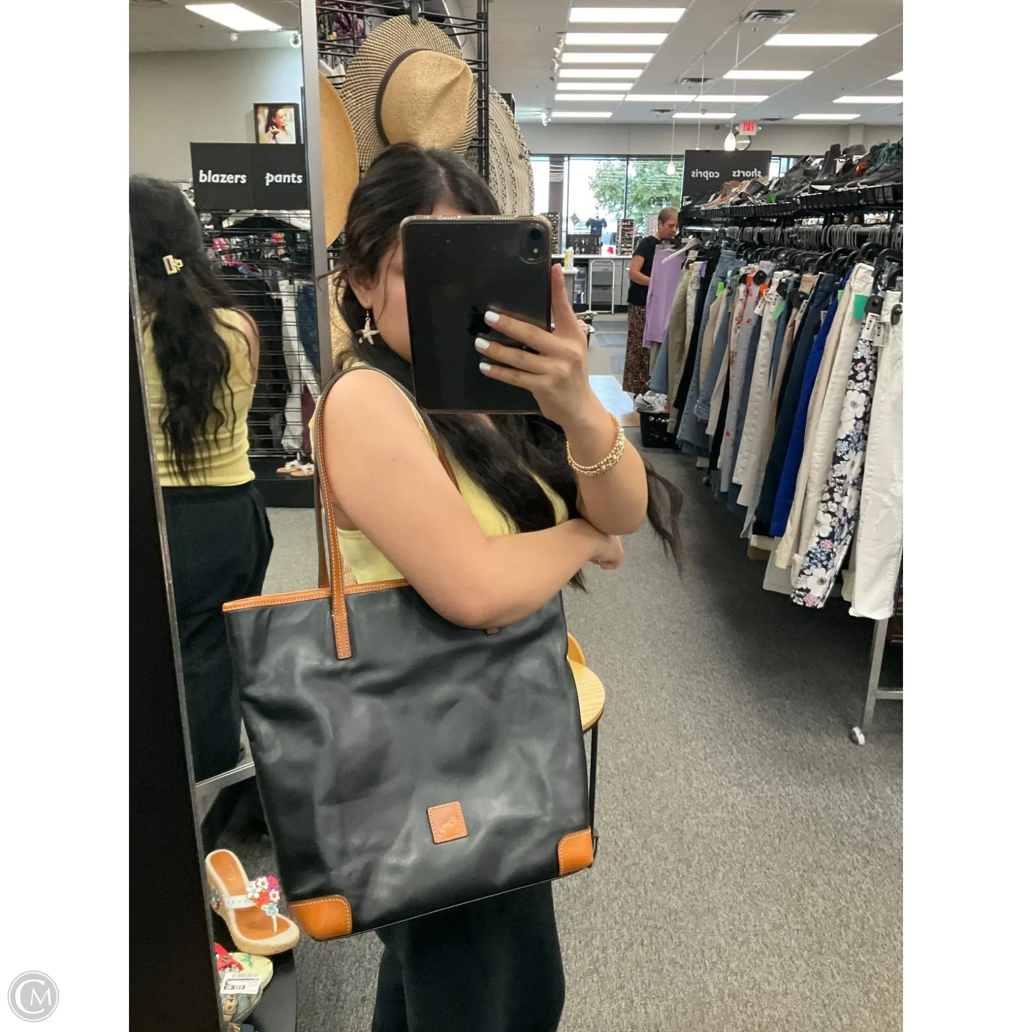 Tote Designer By Dooney And Bourke, Size: Large