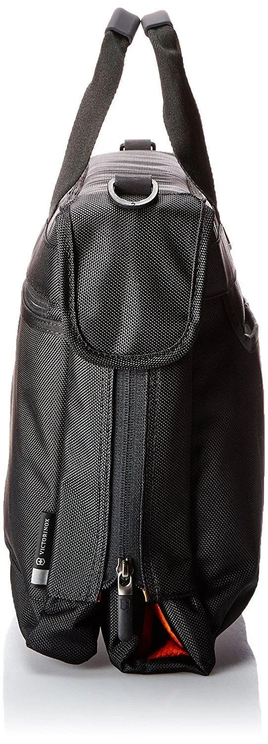 Victorinox Werks Traveler 5.0 Porter Trifold Garment Bag